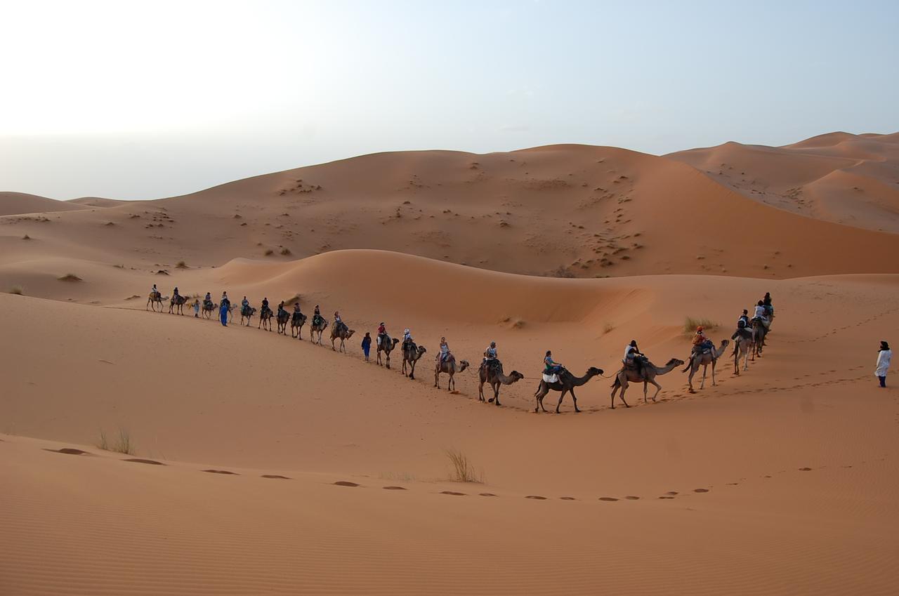 Hotel Nomadica Luxury Camp Merzouga Exterior foto